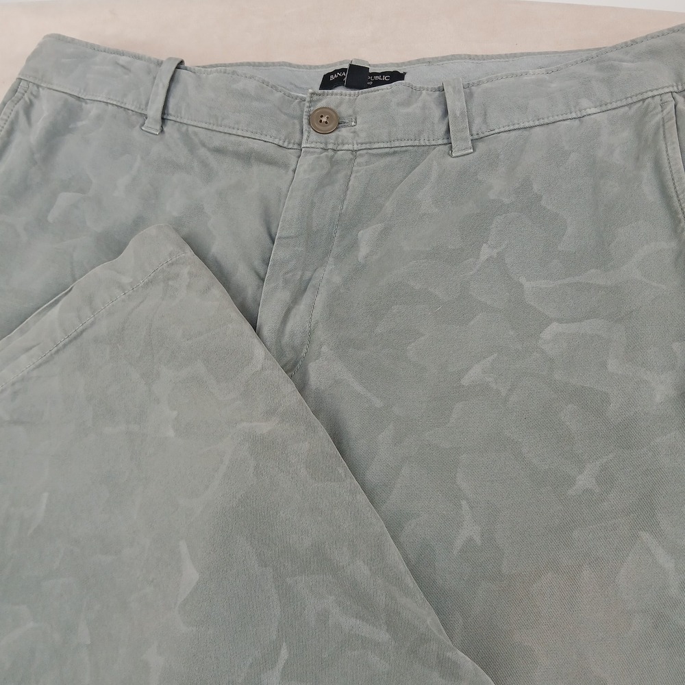 Banana Republic Aiden Chino 36x32 Mens Pants FLAWS Blue Camo **Actual 36x31 **